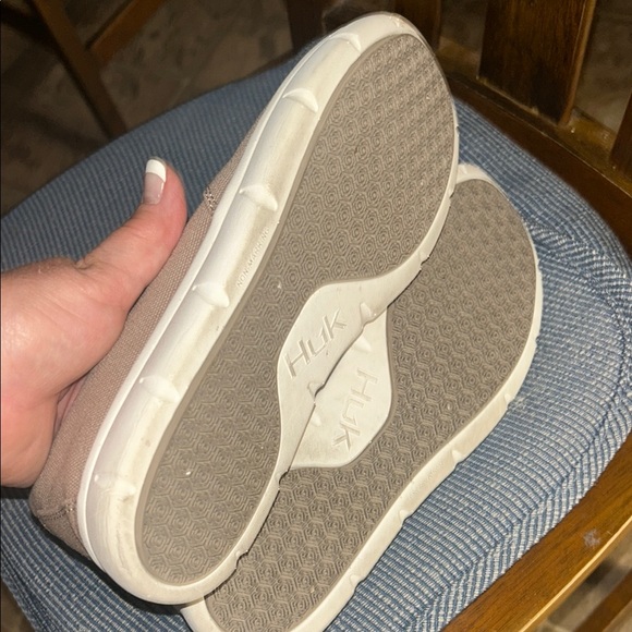 Huk Tan Loafers Slip-On Shoes - Picture 6 of 9